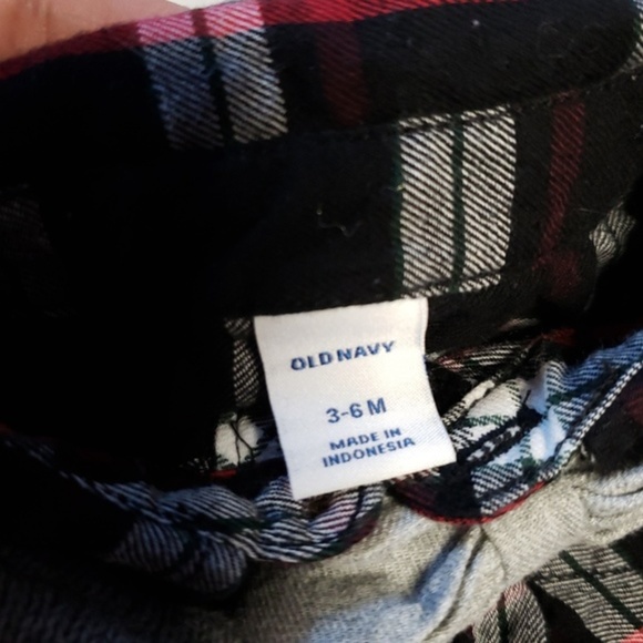 Carter's & Old Navy | Baby Boy Outfit sz 3-6 mos - Picture 3 of 3